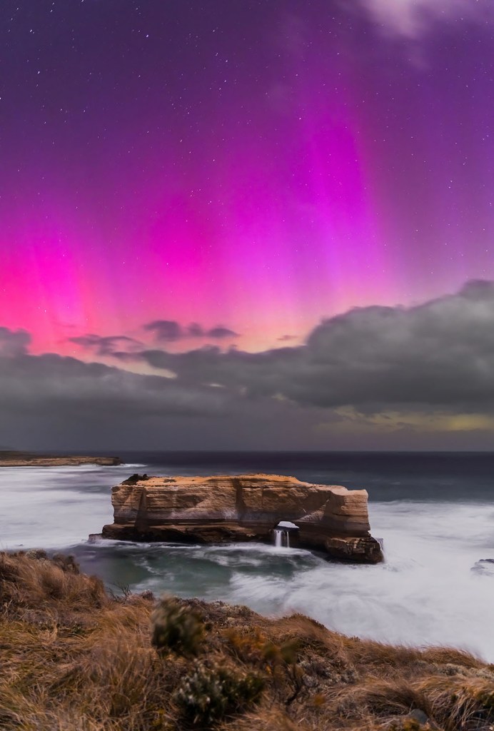 Photograph of the Aurora Australis over Bakers Oven along the Great Ocean Road, Victoria, Australia. 